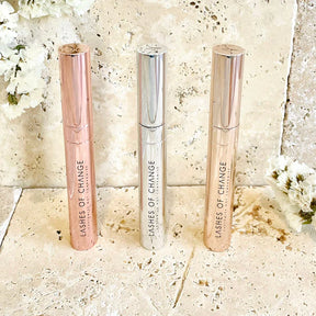 Lashes of change best sensitive eyes custom mascara. Vegan makeup Australia. The best mascara in Australia. mascara with beautiful packaging, Aluminium recyclable mascara packaging. Custom maskara wands.