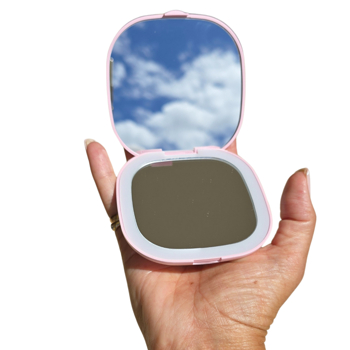 Magnifying Compact Mirror